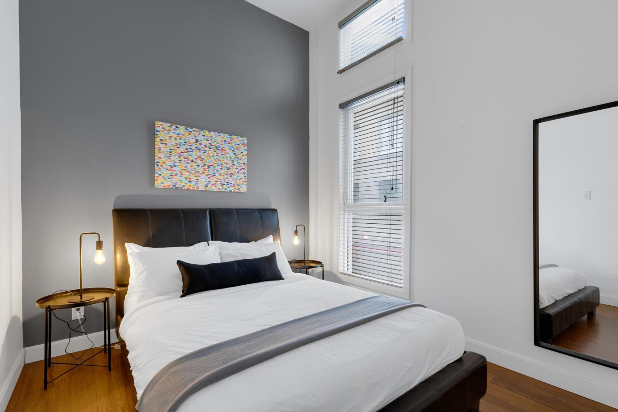 Liv Mtl Main Aparthotel Μόντρεαλ Εξωτερικό φωτογραφία