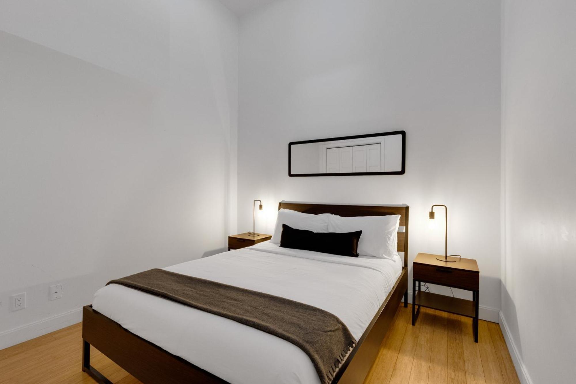 Liv Mtl Main Aparthotel Μόντρεαλ Εξωτερικό φωτογραφία