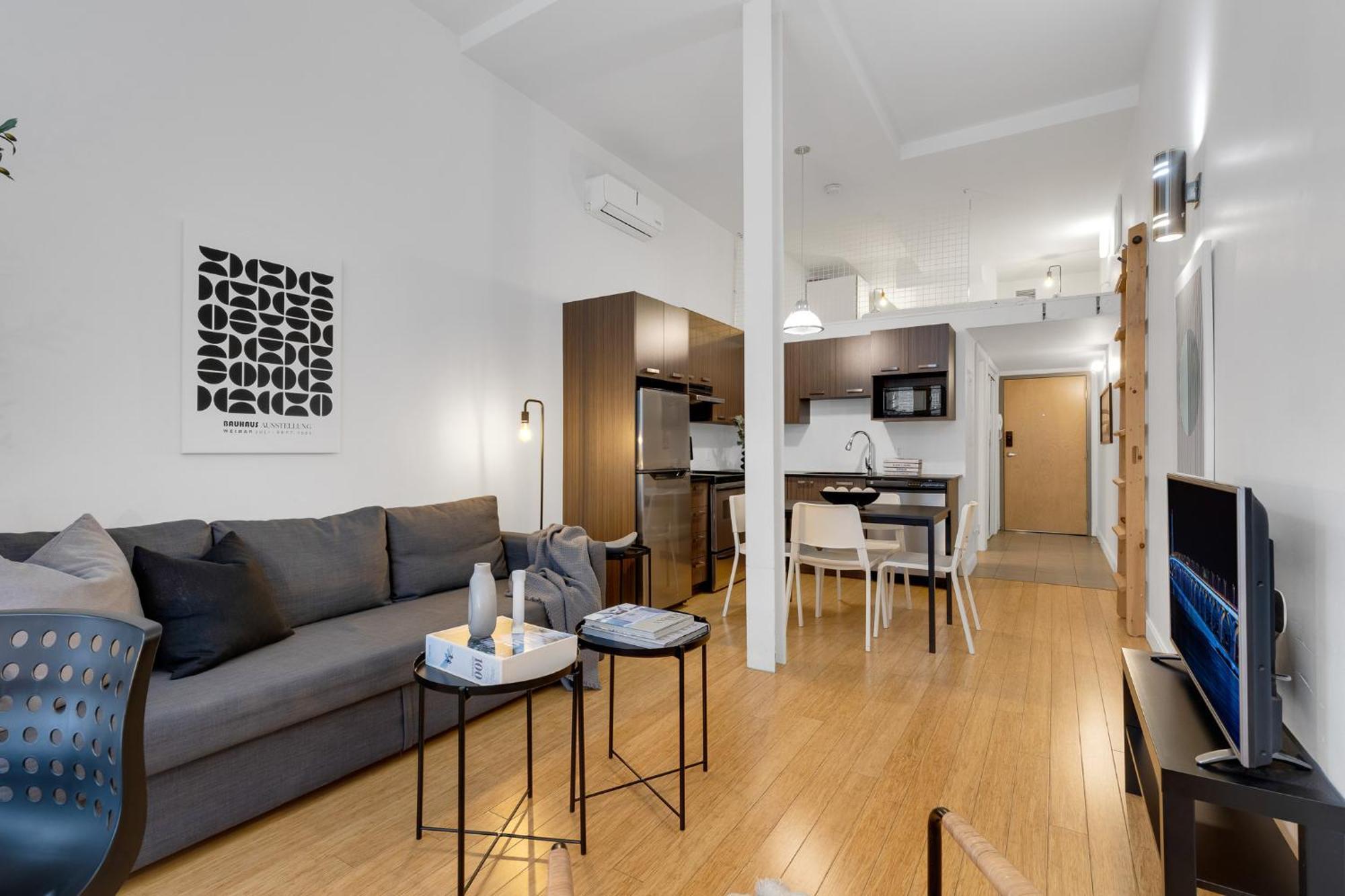 Liv Mtl Main Aparthotel Μόντρεαλ Εξωτερικό φωτογραφία